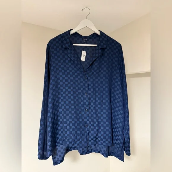 Gap • NWT Navy Blue Jacquard Checkered Satin Pajama Shirt Size XL - Picture 3 of 6